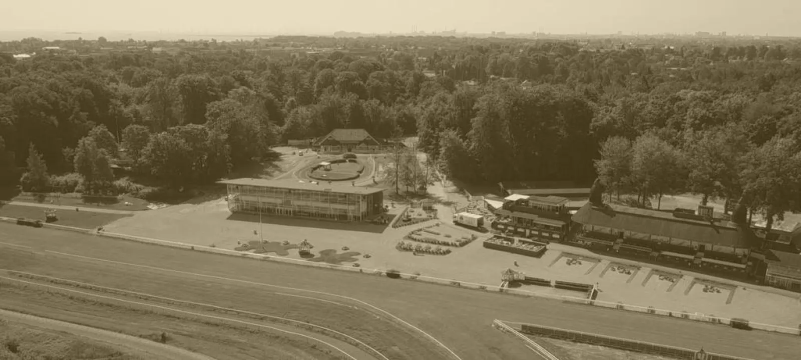 Klampenborg Galopbane, foto 2