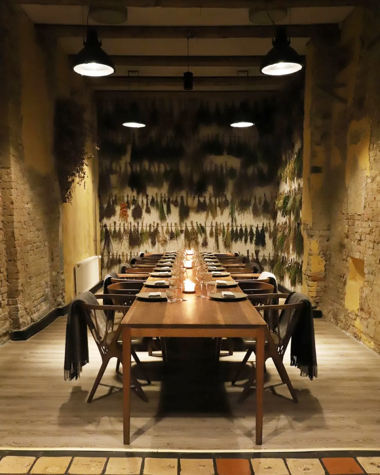 Restaurant Domestic