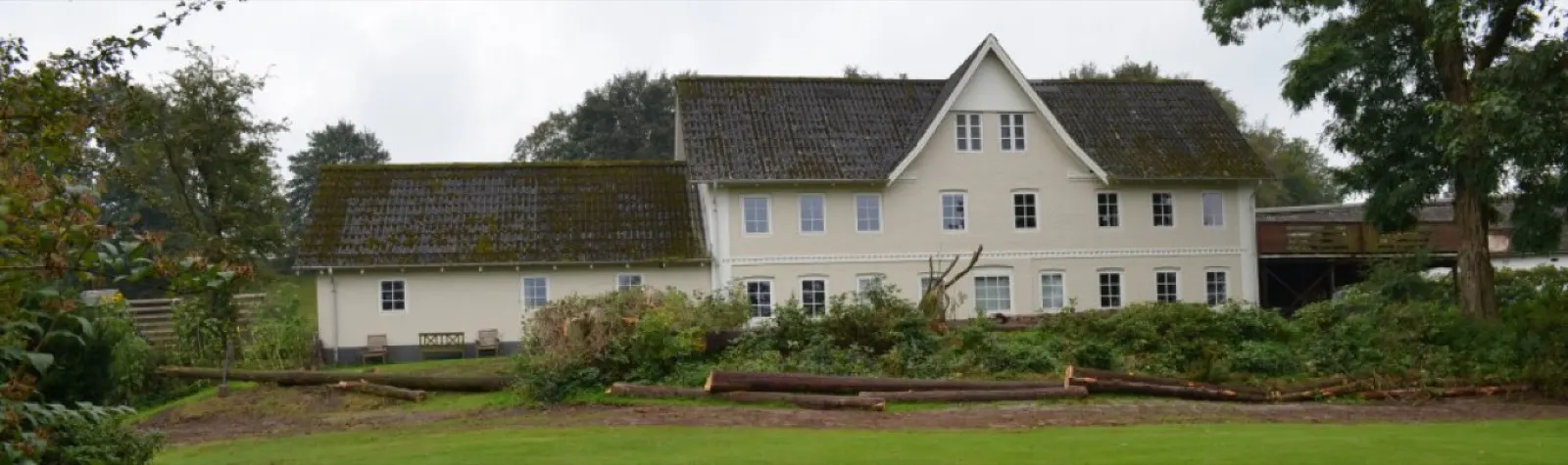 Spjarupgård